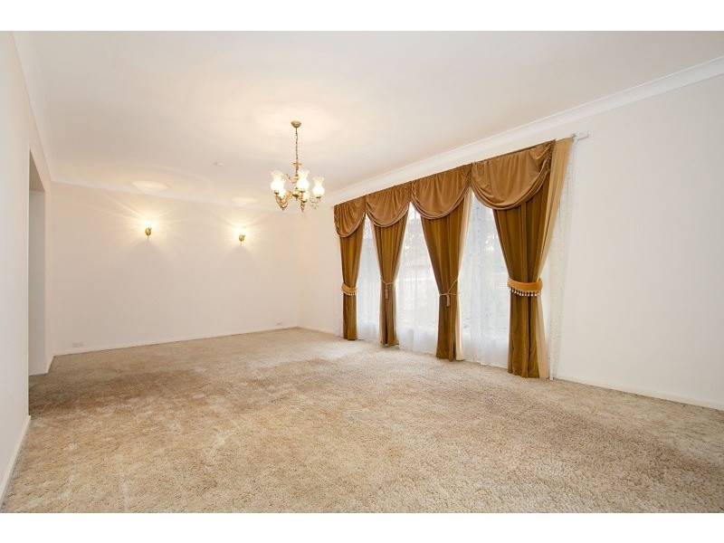 6 Carolan Crescent, Valley View SA 5093
