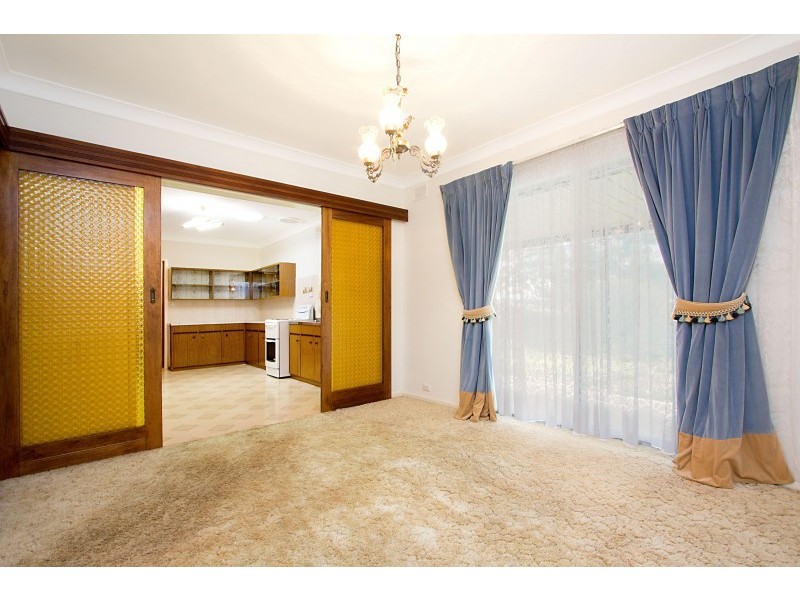 6 Carolan Crescent, Valley View SA 5093