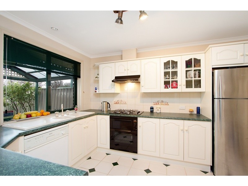 9 Sheffield Place, Oakden SA 5086