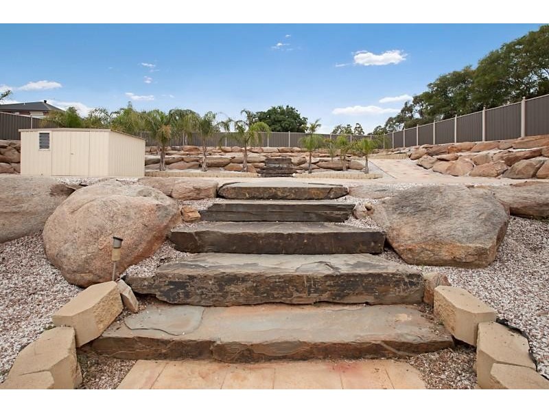 1 Bellevue Cct, Gulfview Heights SA 5096