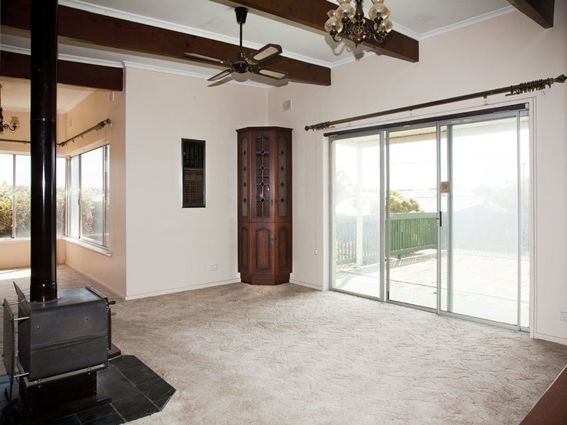 117 Military Road, Henley Beach South SA 5022