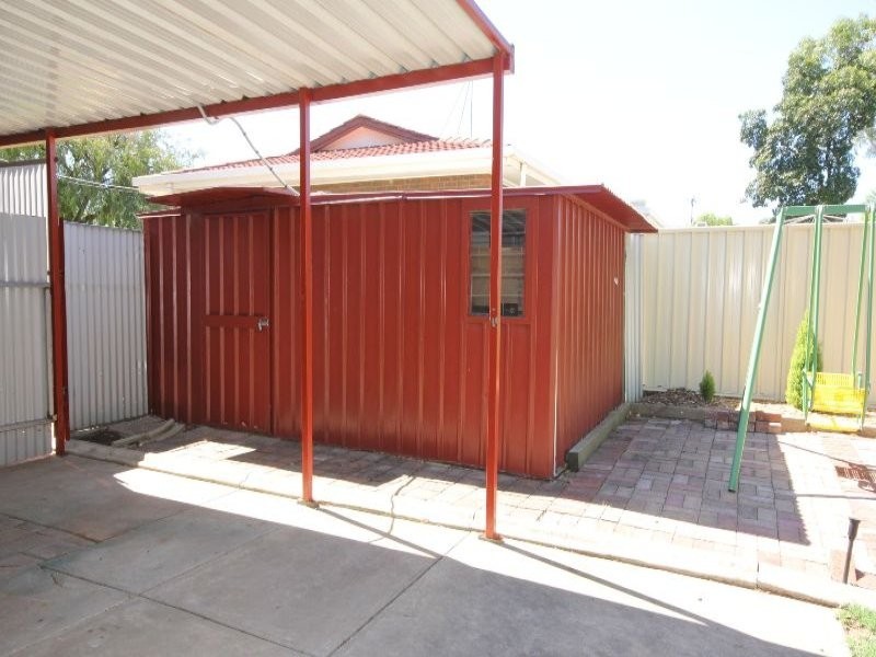 15 Hoover Road, Hope Valley SA 5090