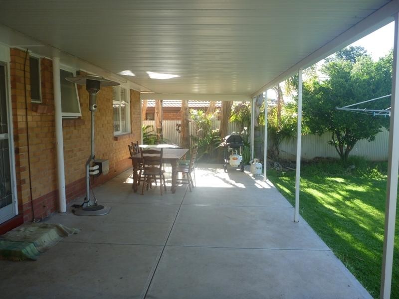 8 Birch Grove, Dernancourt SA 5075