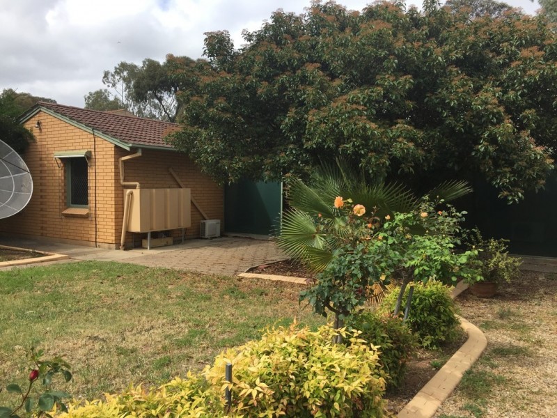 5 Harmer Court, Para Hills West SA 5096