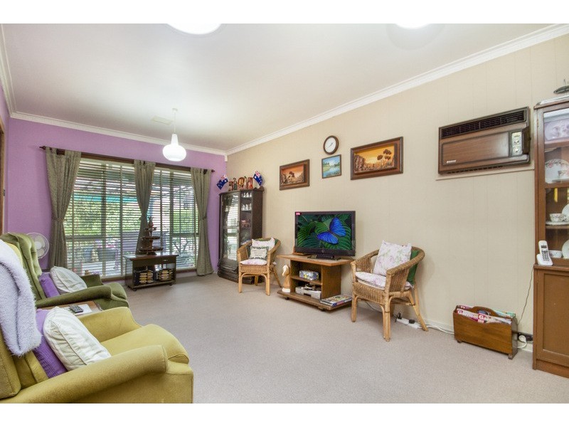 6 Davidson Rd, Elizabeth Vale SA 5112