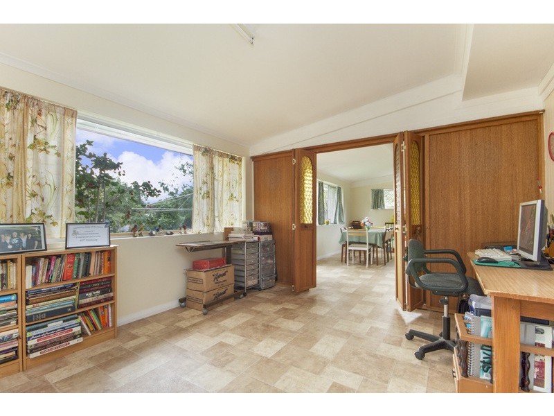 6 Davidson Rd, Elizabeth Vale SA 5112