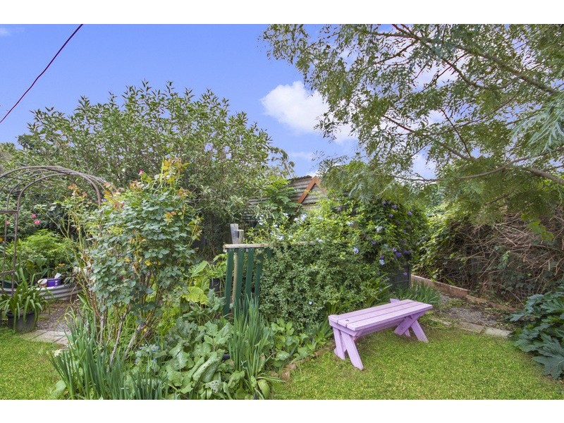 6 Davidson Rd, Elizabeth Vale SA 5112