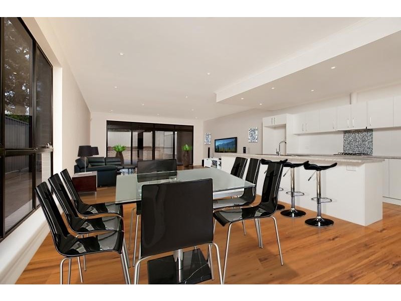 11a Edmund Rd, Highbury SA 5089