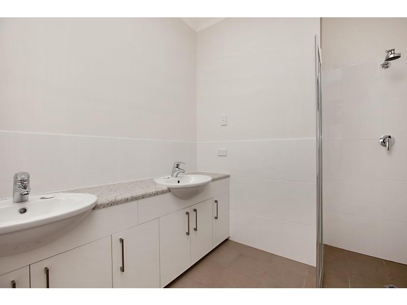 11a Edmund Rd, Highbury SA 5089