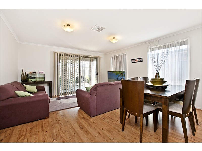 9 Cork Avenue, Andrews Farm SA 5114
