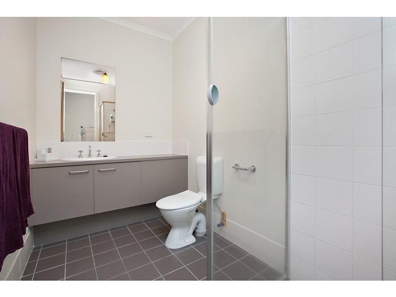 13 Cathedral Cct, Mawson Lakes SA 5095