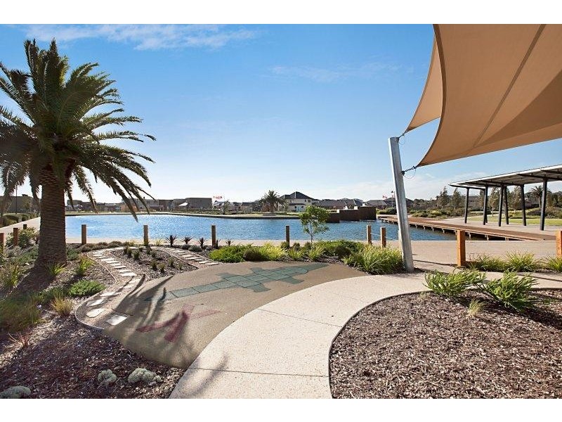 13 Cathedral Cct, Mawson Lakes SA 5095