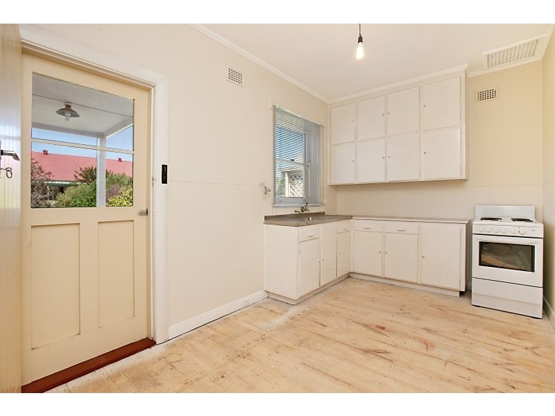 99 Trimmer Parade, Findon SA 5023