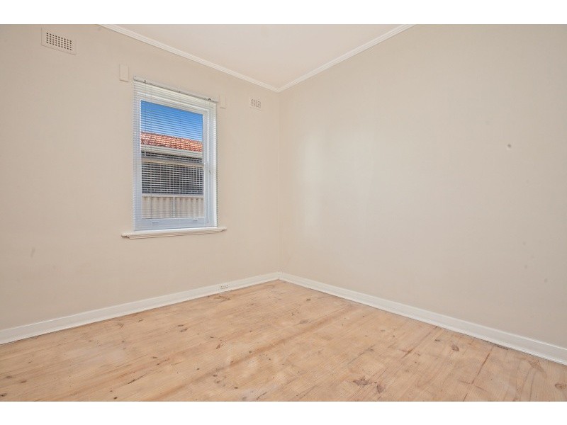 99 Trimmer Parade, Findon SA 5023