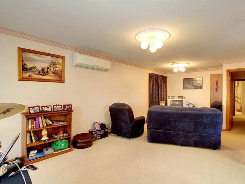 6/7 Whiting Rd, St Agnes SA 5097