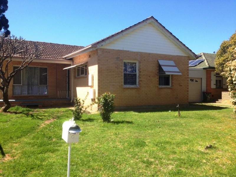 9 Chicklade St, Elizabeth Vale SA 5112