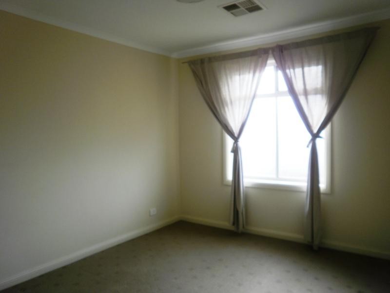 5 Hendry Court, Gilles Plains SA 5086