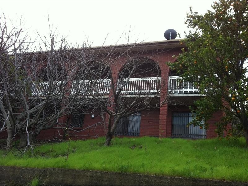 29 Flinders Drive, Valley View SA 5093