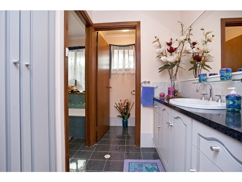 12 Bartlett Ave, Paralowie SA 5108