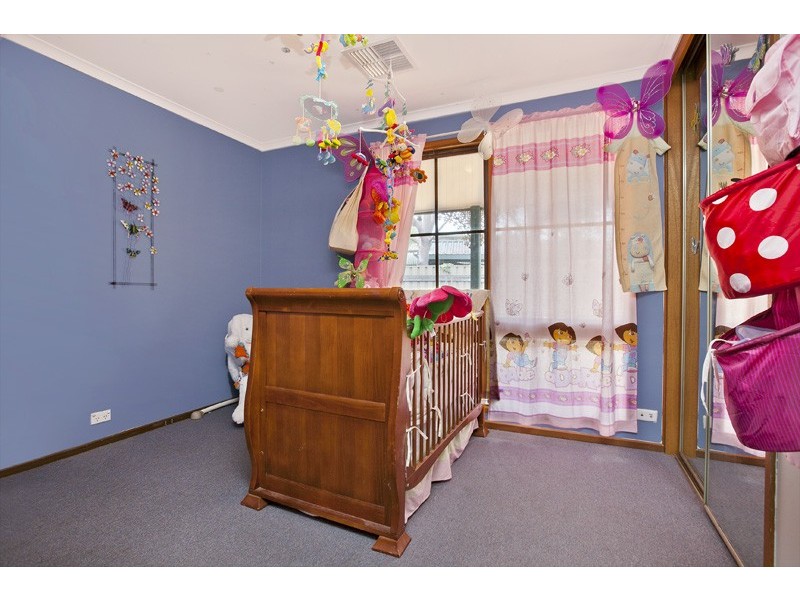 43 Barton Crescent, Burton SA 5110