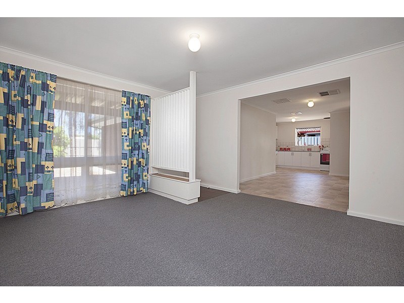 179 Burton Rd, Paralowie SA 5108