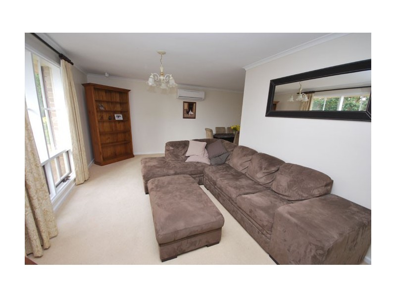 16 Barlow Court, St Agnes SA 5097