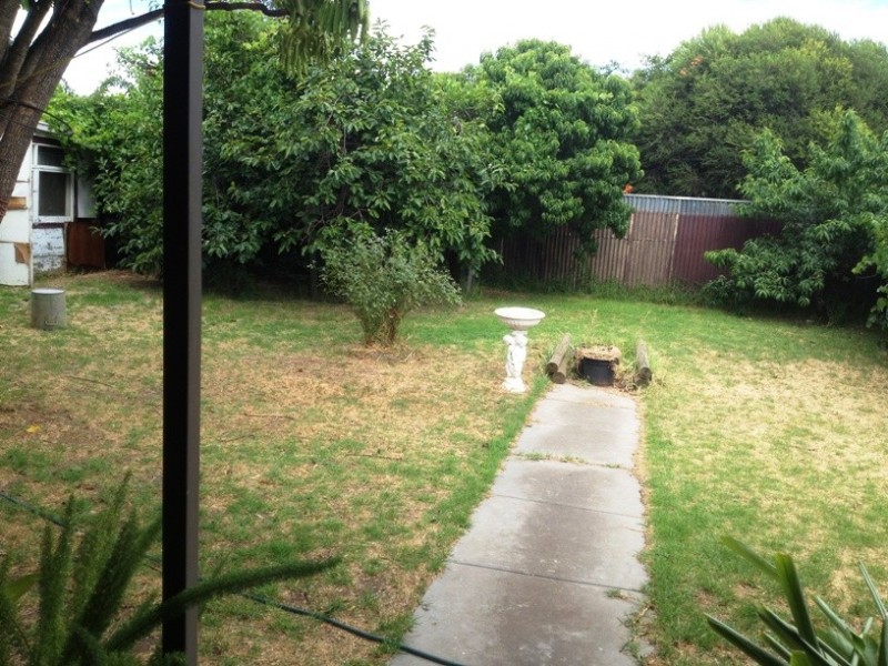 18 Marena Drive, Brahma Lodge SA 5109