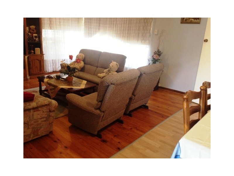 49 Smith Rd, Salisbury East SA 5109