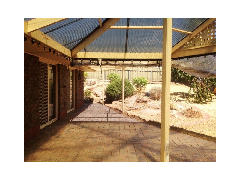 28 Thornton Drive, Greenwith SA 5125