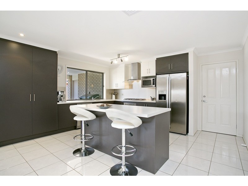 11 Hannah Rd, Virginia SA 5120