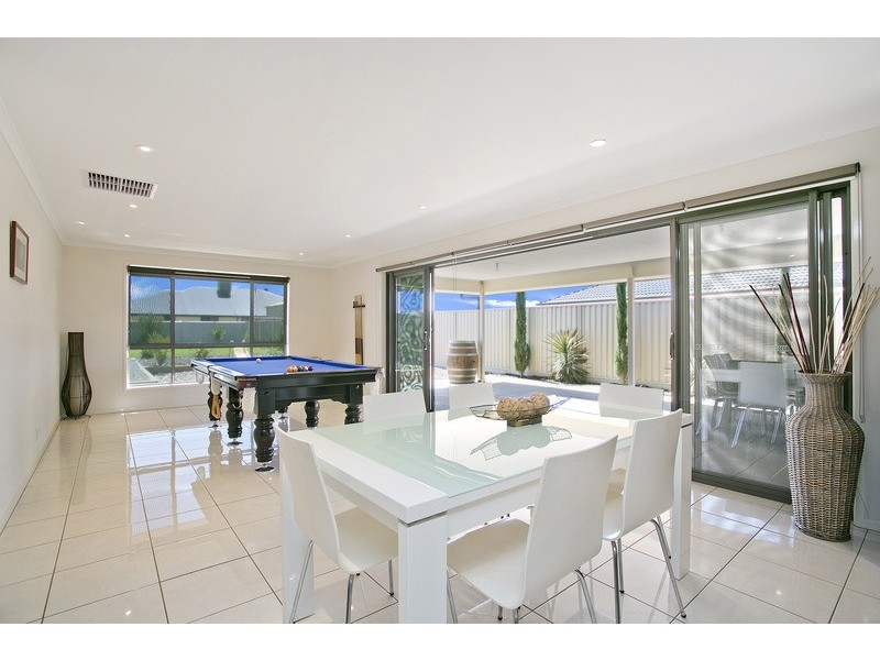 11 Hannah Rd, Virginia SA 5120