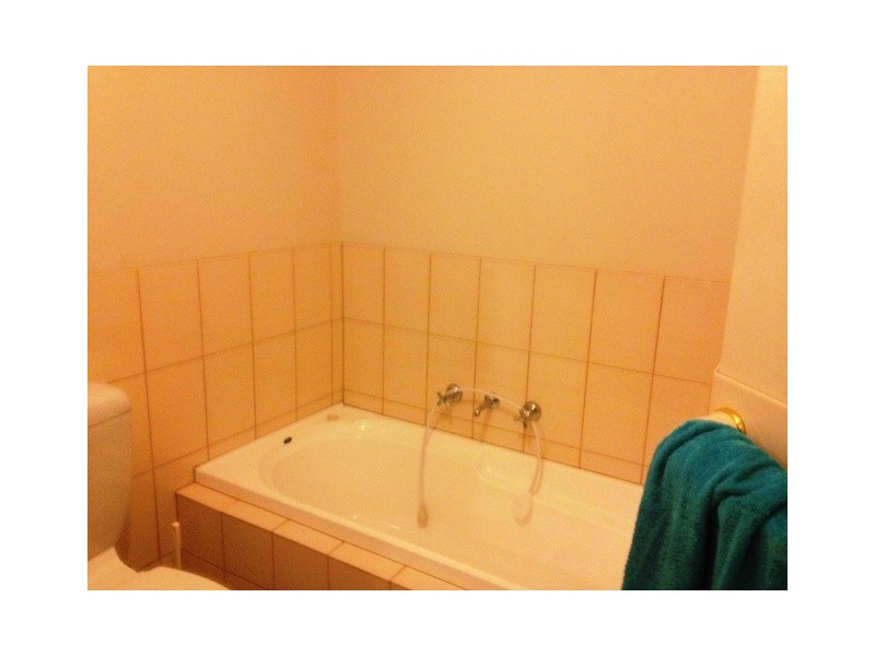 5  11-13 Prion Cct, Mawson Lakes SA 5095