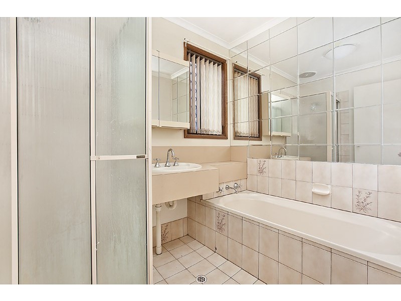 133 Andrew Smith Drive, Parafield Gardens SA 5107