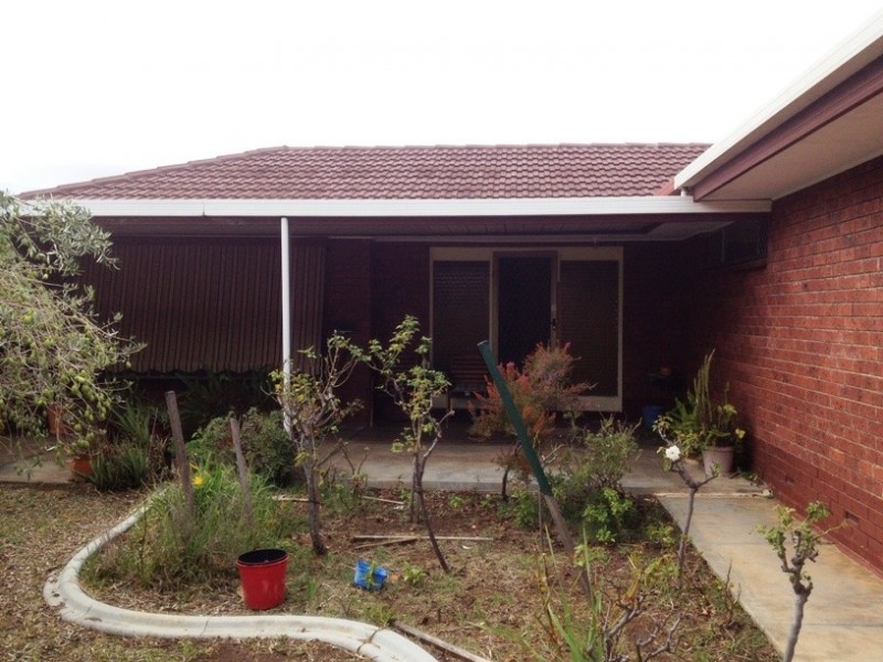 3 Walnut Ave, Parafield Gardens SA 5107