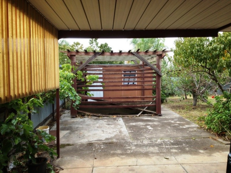 3 Walnut Ave, Parafield Gardens SA 5107