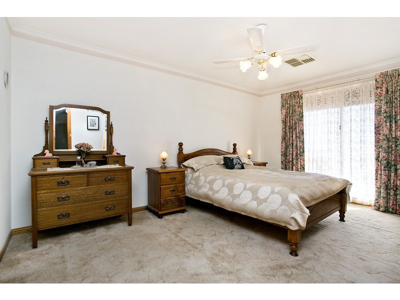 2 Paisley Court, Wynn Vale SA 5127