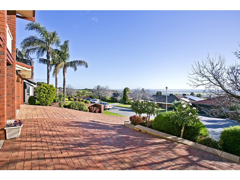 2 Paisley Court, Wynn Vale SA 5127