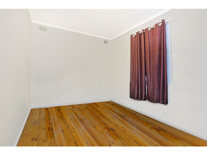 60 Hogarth Rd, Elizabeth South SA 5112