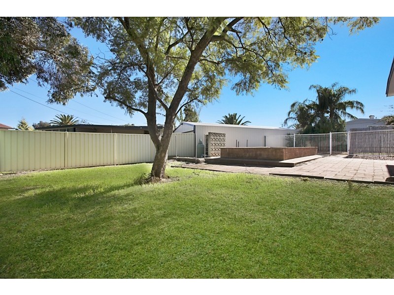 9 Barbara St, Salisbury East SA 5109