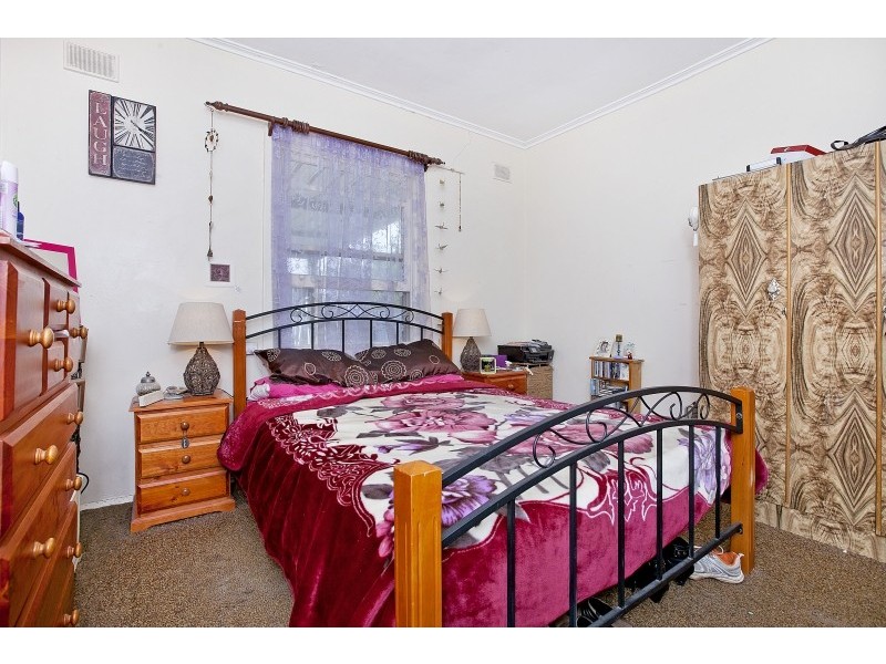 6 Knoyle Street, Elizabeth South SA 5112