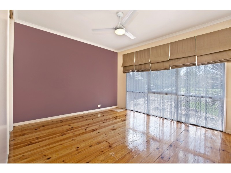 32 McEwin Ave, Redwood Park SA 5097