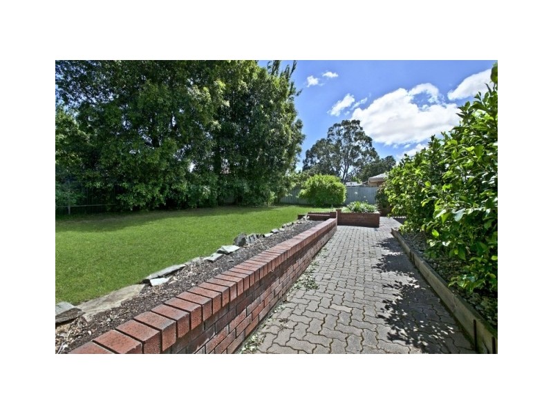 32 McEwin Ave, Redwood Park SA 5097