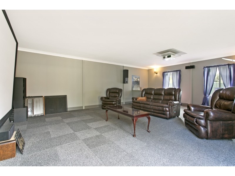 17 Cawarra Crescent, Paralowie SA 5108