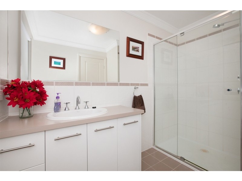 53 Shoalhaven Circuit, Mawson Lakes SA 5095