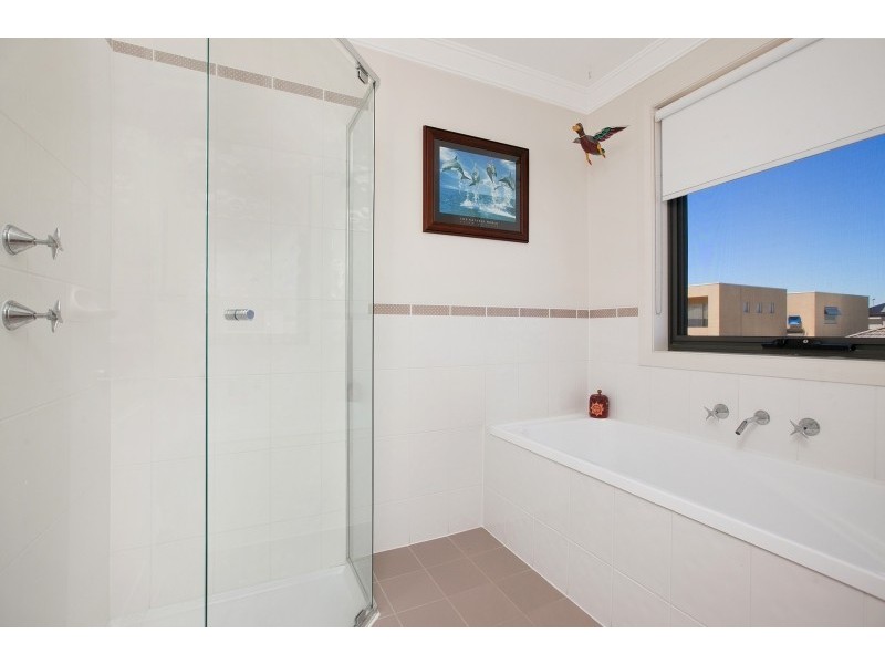 53 Shoalhaven Circuit, Mawson Lakes SA 5095