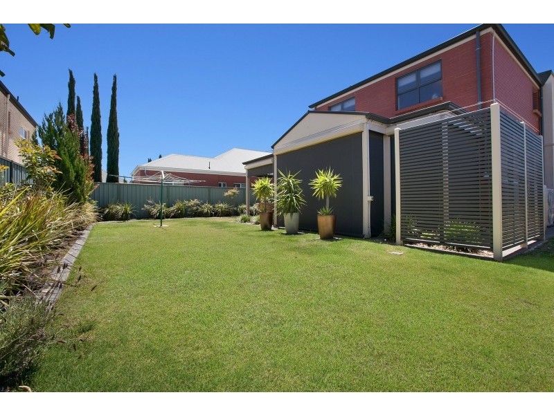 53 Shoalhaven Circuit, Mawson Lakes SA 5095