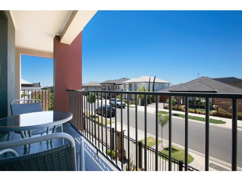 53 Shoalhaven Circuit, Mawson Lakes SA 5095