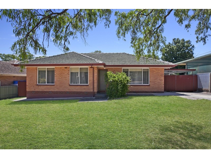 32 Heather Drive, Ridgehaven SA 5097