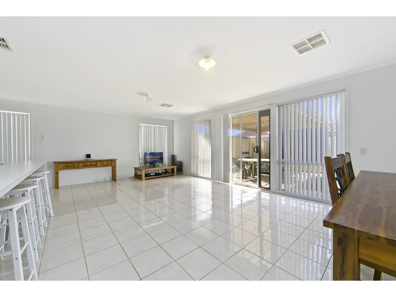 12 Brookfield Avenue, Burton SA 5110