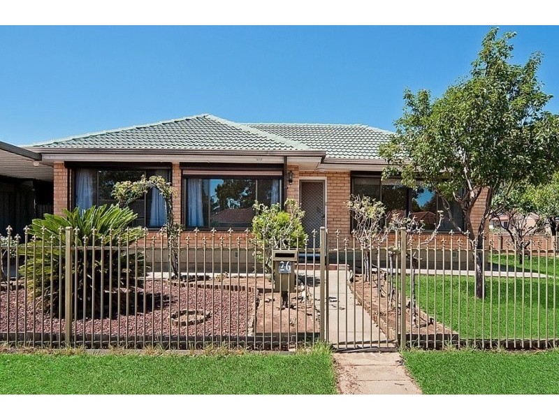 26 Daphne St, Salisbury East SA 5109